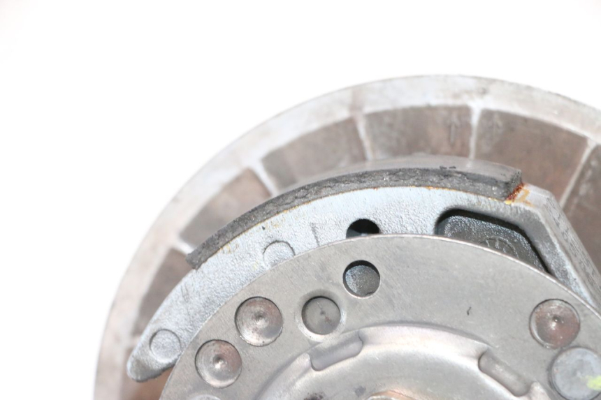 photo de EMBRAGUE PEUGEOT SATELIS COMPRESSOR K15 125 (2006 - 2009) - Recambio usado revisado
