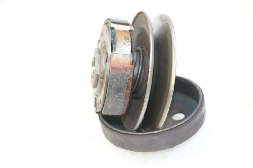 photo de EMBRAGUE PEUGEOT SATELIS 125 (2013 - 2018) - Detalles de los puntos de fijación