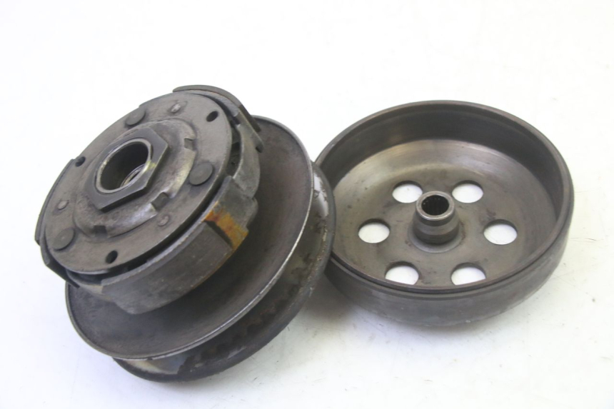 photo de EMBRAGUE PEUGEOT SATELIS 125 (2013 - 2018) - Detalle de la pieza