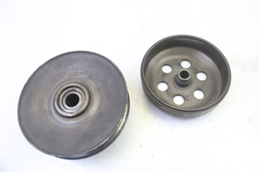 photo de EMBRAGUE PEUGEOT SATELIS 125 (2013 - 2018) - Estado de la superficie y material