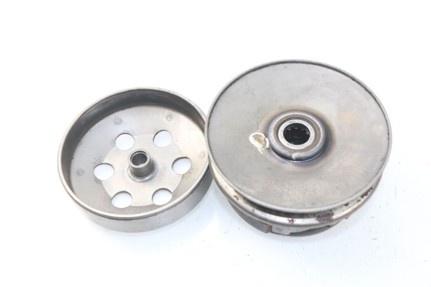 photo de EMBRAGUE JM MOTORS SC 4T 50 (2012 - 2017) - Primer plano técnico