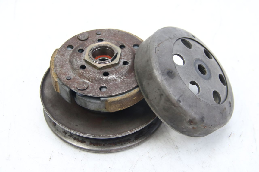 photo de EMBRAGUE APRILIA SCARABEO 4T 50 (2009 - 2017) - Vista principal