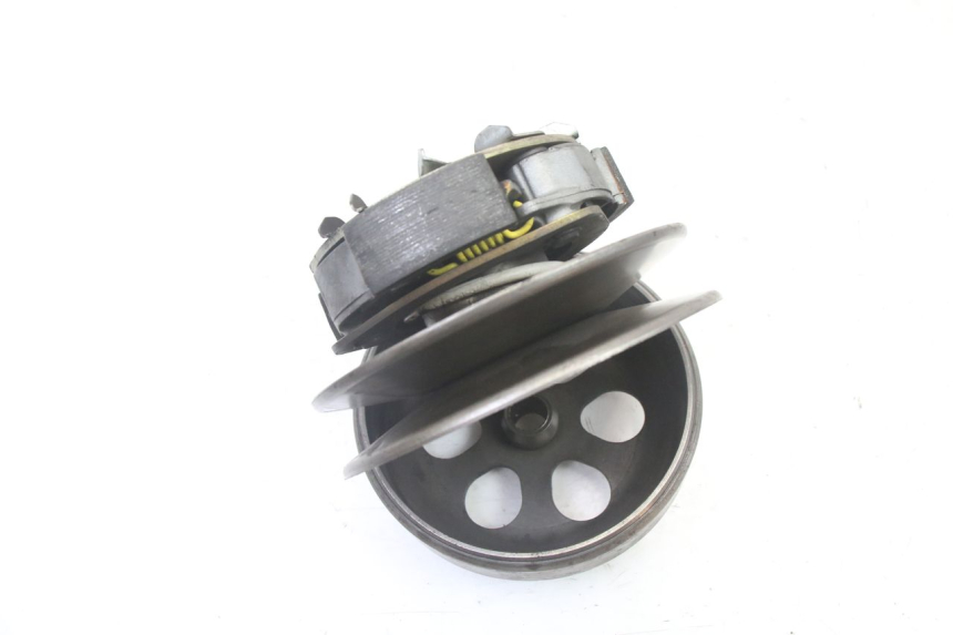 photo de EMBRAGUE APRILIA SCARABEO GT TOURING 125 (1999 - 2005) - Otra perspectiva