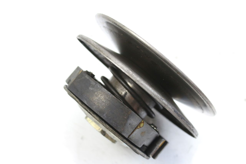 photo de EMBRAGUE APRILIA SCARABEO 100 (2003 - 2012) - Detalles de los puntos de fijación