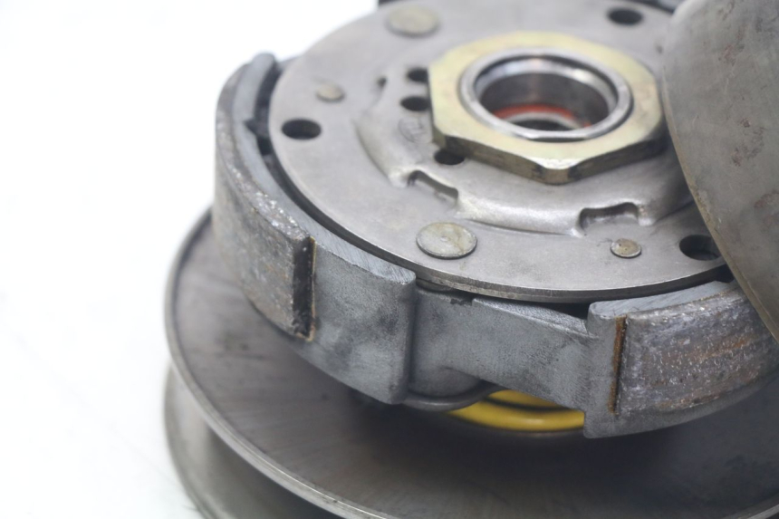 photo de EMBRAGUE MBK SKYCRUISER 125 (2006 - 2009) - Primer plano técnico