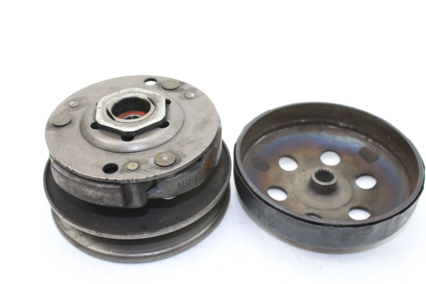 photo de EMBRAGUE YAMAHA SLIDER NAKED 50 (2004 - 2018) - Otra perspectiva