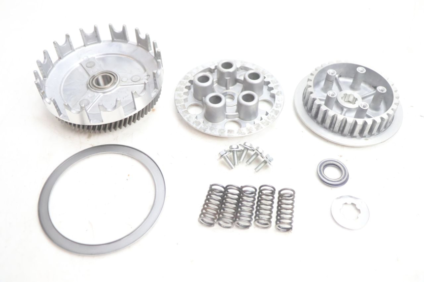 photo de EMBRAGUE SUZUKI SMX SUPERMOTARD 50 (1996 - 2001) - Vista principal