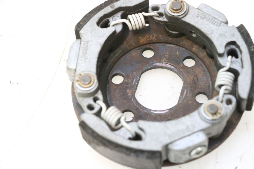 photo de EMBRAGUE PEUGEOT SPEEDFIGHT 2 AC 50 (2000 - 2009) - Primer plano técnico
