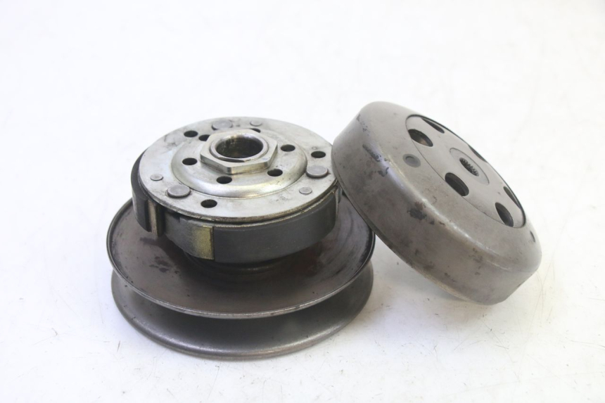 photo de EMBRAGUE APRILIA SR R 2T LC 50 (2018 - 2021) - Vista principal