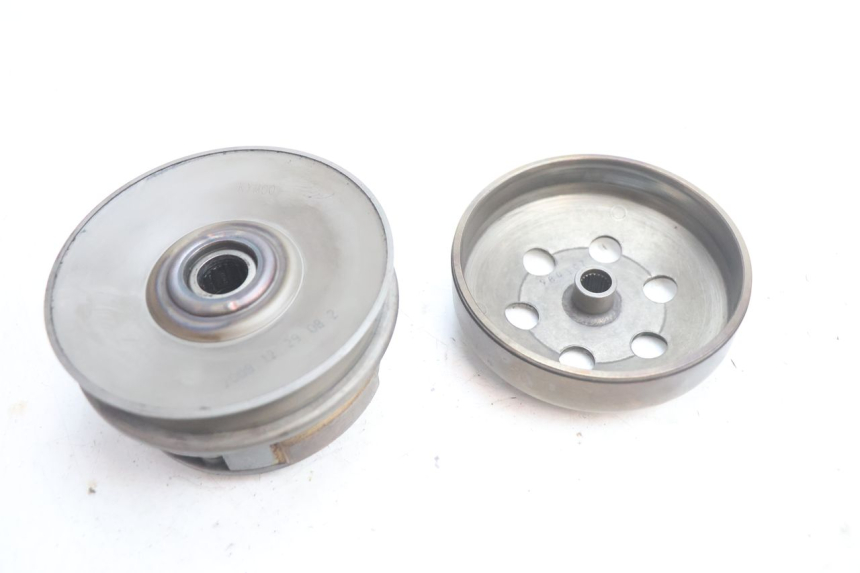 photo de EMBRAGUE KYMCO SUPER 8 2T 50 (2007 - 2013) - Primer plano técnico