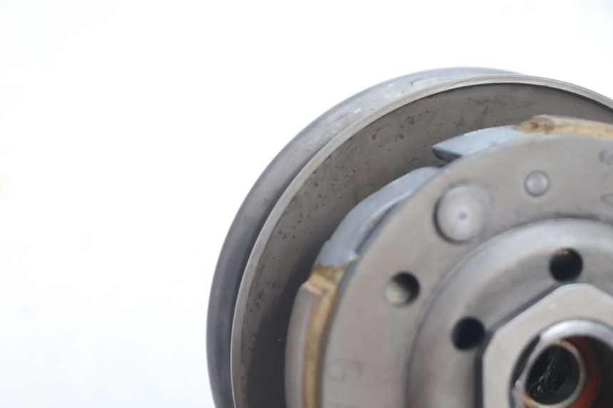 photo de EMBRAGUE KYMCO SUPER 8 2T 50 (2007 - 2013) - Estado de la superficie y material