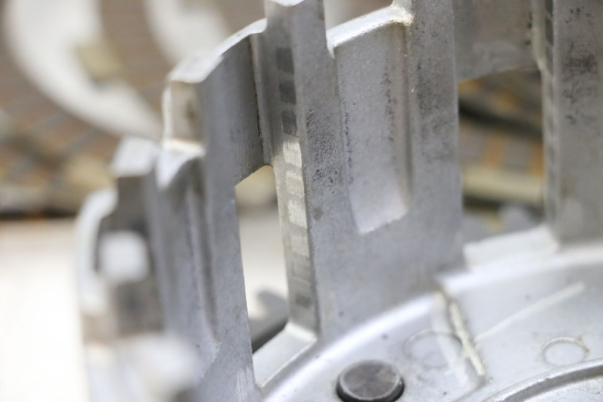 photo de EMBRAGUE SUZUKI GSR 750 (2011 - 2017) - Recambio usado revisado