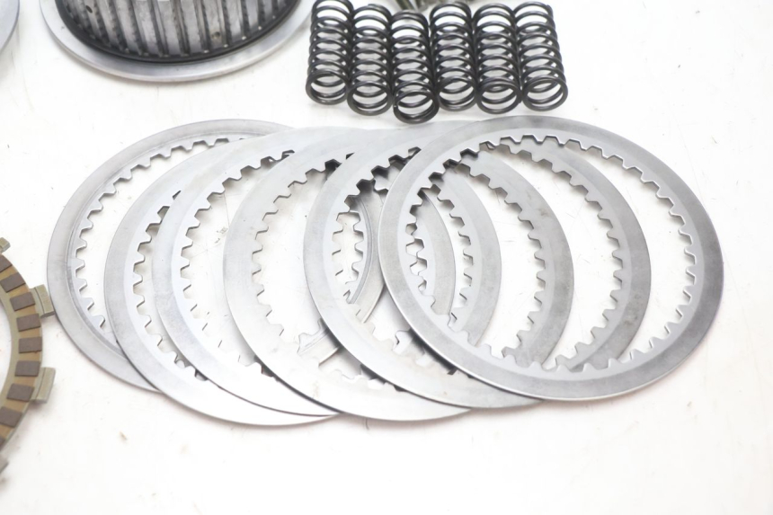photo de EMBRAGUE SUZUKI SV S 650 (2003 - 2009) - Estado de la superficie y material