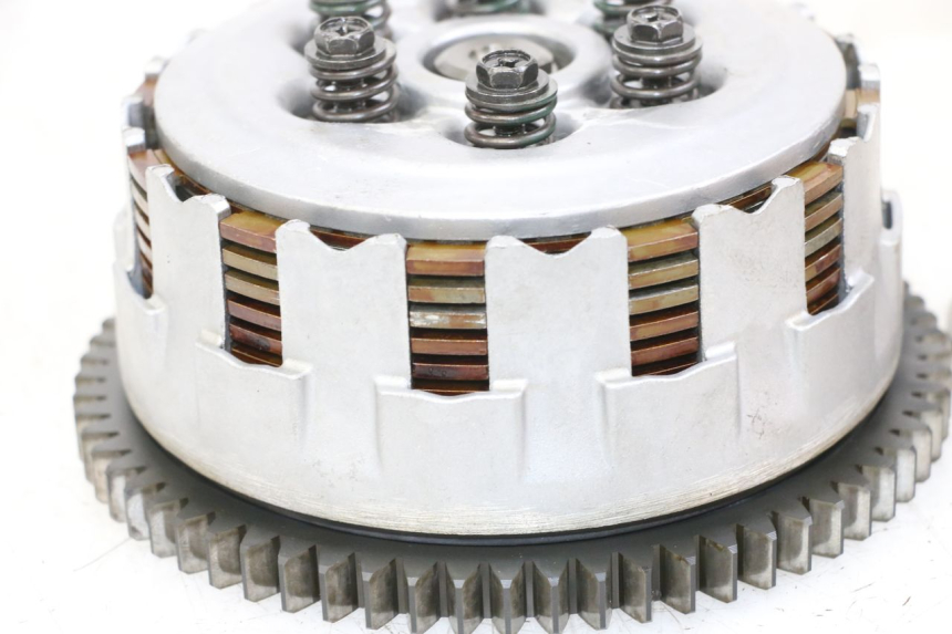 photo de EMBRAGUE YAMAHA TDM ABS 900 (2002 - 2014) - Primer plano técnico