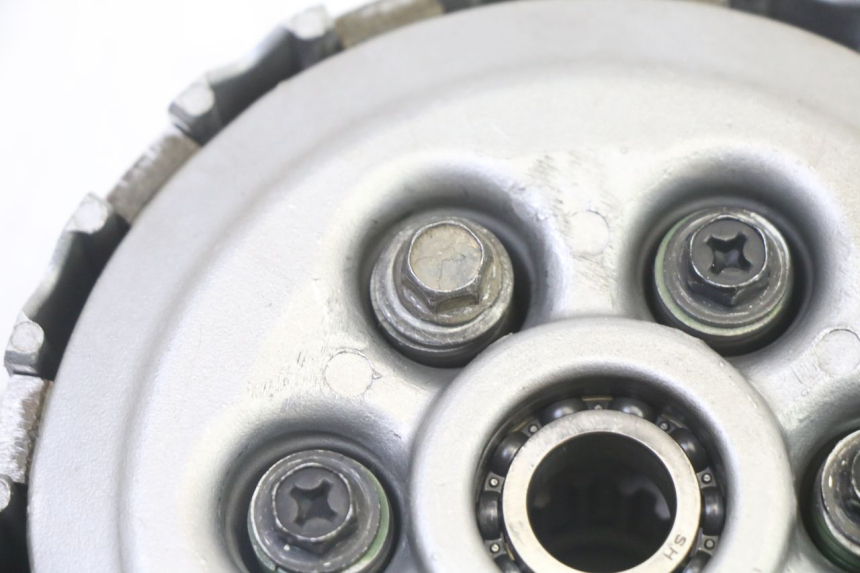 photo de EMBRAGUE YAMAHA TDM ABS 900 (2002 - 2014) - Primer plano de alta resolución