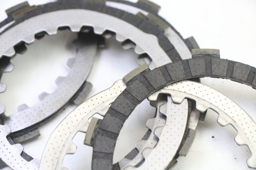 photo de EMBRAGUE YAMAHA TDR DELTABOX 125 (1997 - 2003) - Zoom sobre los componentes