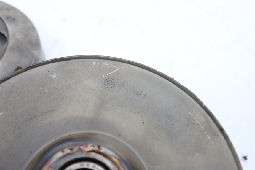 photo de EMBRAGUE PIAGGIO TYPHOON 50 (1993 - 1999) - Detalles de los puntos de fijación