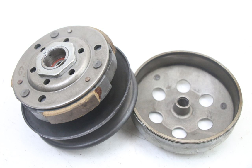 photo de EMBRAGUE UNIVERSAL BIKE ZN50QT-11B 50 (2018 - 2021) - Vista principal