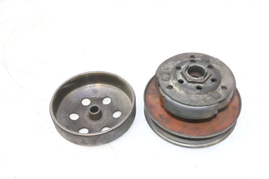 photo de EMBRAGUE PIAGGIO VESPA LX 2T 50 (2005 - 2013) - Primer plano técnico