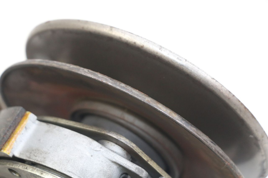 photo de EMBRAGUE PIAGGIO VESPA LXV 125 (2006 - 2009) - Primer plano técnico