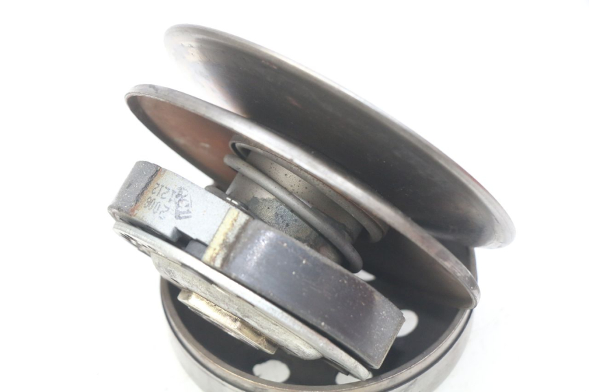 photo de EMBRAGUE PIAGGIO VESPA PRIMAVERA 2T 50 (2013 - 2018) - Zoom estado de uso