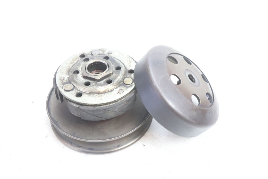 photo de EMBRAGUE PIAGGIO VESPA PRIMAVERA 2T 50 (2013 - 2018) - Detalle de la pieza