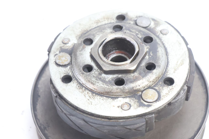 photo de EMBRAGUE PIAGGIO VESPA PRIMAVERA 2T 50 (2013 - 2018) - Primer plano técnico