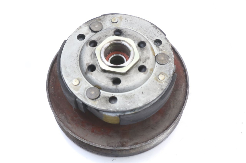 photo de EMBRAGUE PIAGGIO VESPA S 2T 50 (2007 - 2014) - Primer plano técnico