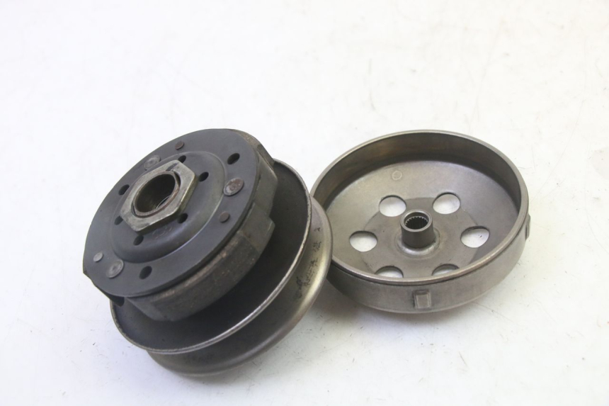 photo de EMBRAGUE GTS VICI 4T 50 (2020 - 2025) - Vista principal