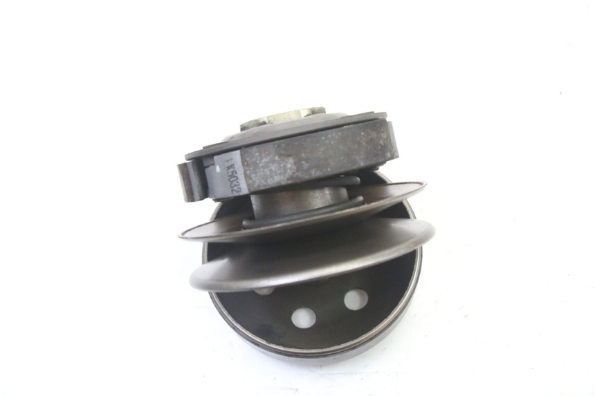 photo de EMBRAGUE PEUGEOT VIVACITY NEW 2T 50 (2008 - 2017) - Otra perspectiva