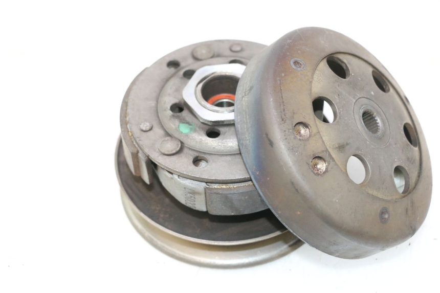 photo de EMBRAGUE PEUGEOT VIVACITY NEW 2T 50 (2008 - 2017) - Zoom estado de uso