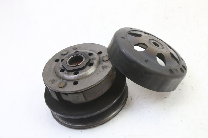 photo de EMBRAGUE PEUGEOT VIVACITY NEW 4T 50 (2008 - 2017) - Detalle de la pieza