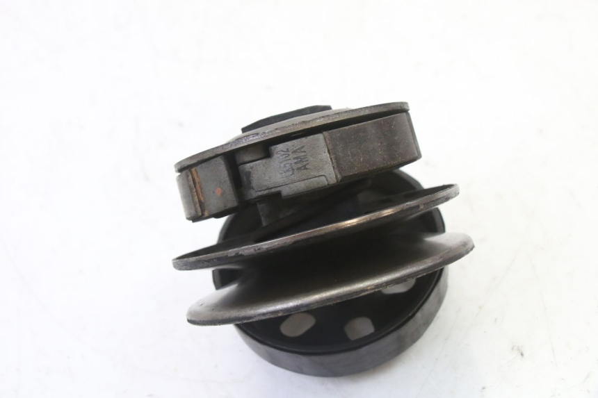 photo de EMBRAGUE PEUGEOT VIVACITY NEW 4T 50 (2008 - 2017) - Otra perspectiva