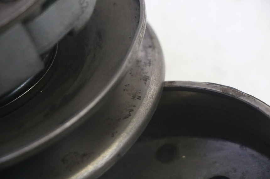 photo de EMBRAGUE PEUGEOT VIVACITY NEW 4T 50 (2008 - 2017) - Vista general del producto