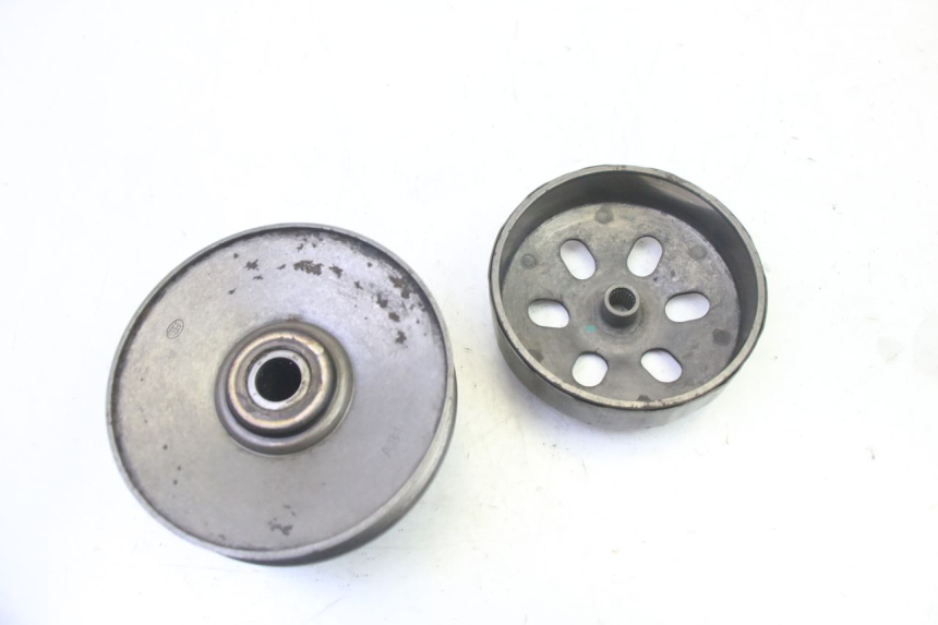 photo de EMBRAGUE PEUGEOT VIVACITY NEW 4T 50 (2008 - 2017) - Estado de la superficie y material