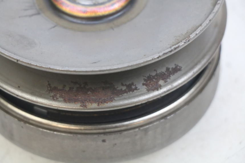 photo de EMBRAGUE PEUGEOT VIVACITY 50 (2004 - 2009) - Primer plano técnico