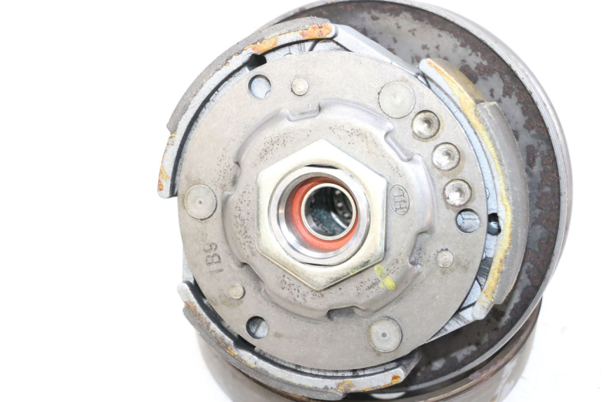 photo de EMBRAGUE YAMAHA X-MAX XMAX 125 (2010 - 2013) - Zoom sobre los componentes