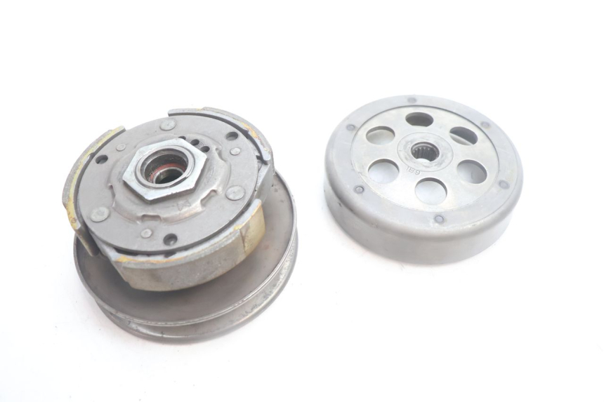 photo de EMBRAGUE YAMAHA XMAX X-MAX 125 (2006 - 2009) - Otra perspectiva
