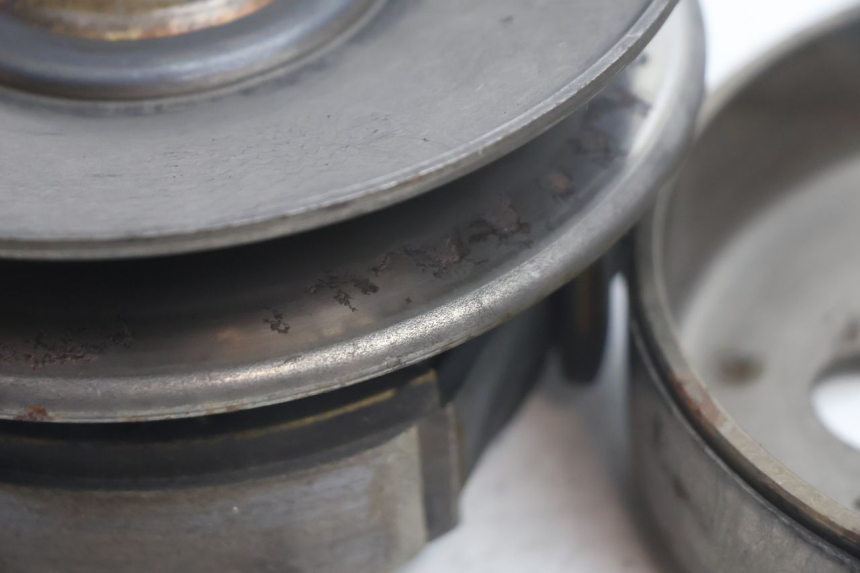 photo de EMBRAGUE YAMAHA XMAX X-MAX 125 (2006 - 2009) - Zoom estado de uso
