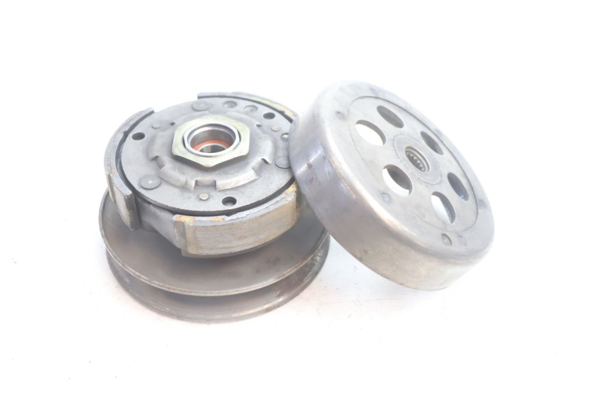 photo de EMBRAGUE YAMAHA XMAX X-MAX 125 (2006 - 2009) - Otra perspectiva