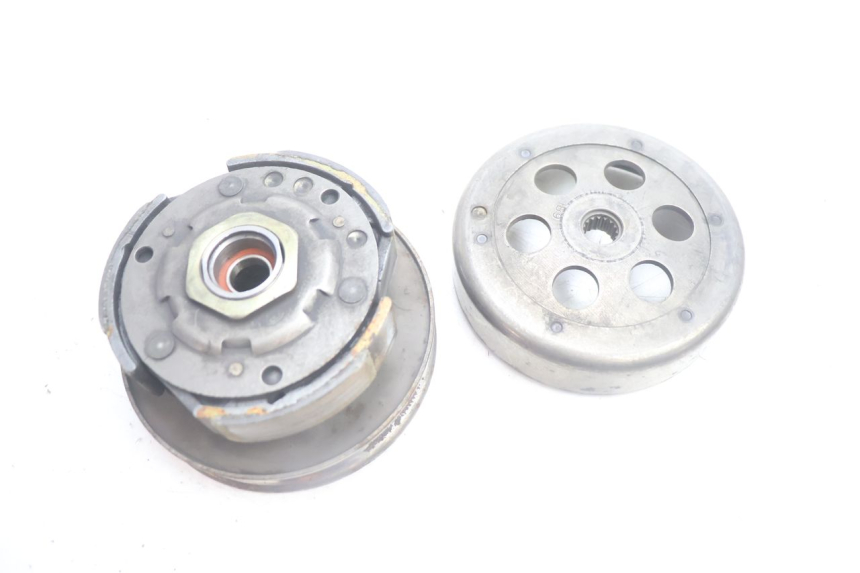 photo de EMBRAGUE YAMAHA XMAX X-MAX 125 (2006 - 2009) - Recambio usado revisado