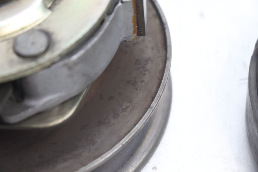photo de EMBRAGUE PIAGGIO X8 STREET 125 (2006 - 2007) - Detalles de los puntos de fijación