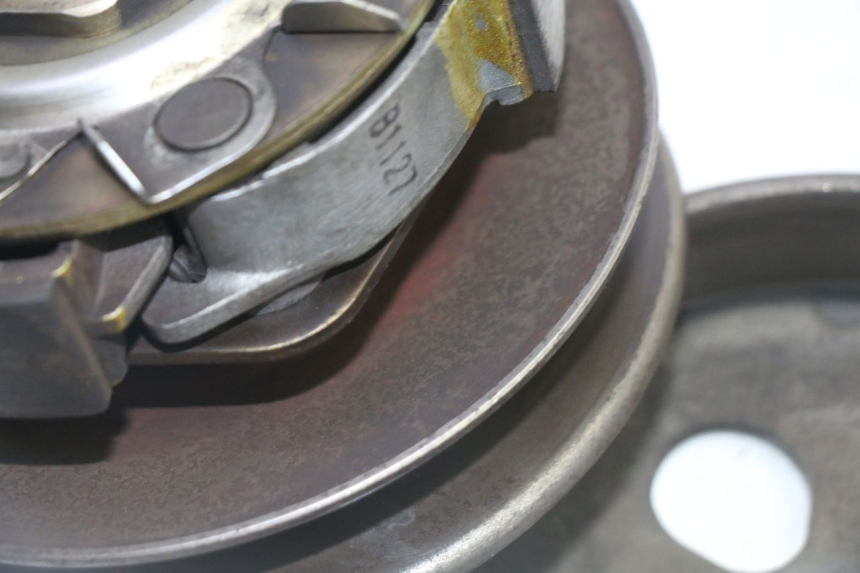 photo de EMBRAGUE PIAGGIO XEVO - X EVO 125 (2007 - 2017) - Primer plano técnico