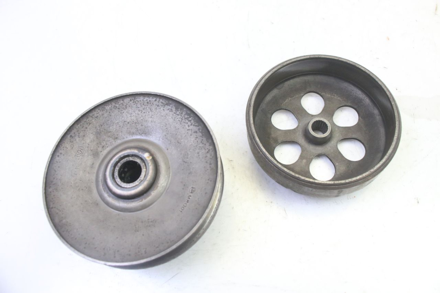 photo de EMBRAGUE PIAGGIO XEVO - X EVO 125 (2007 - 2017) - Detalles de los puntos de fijación