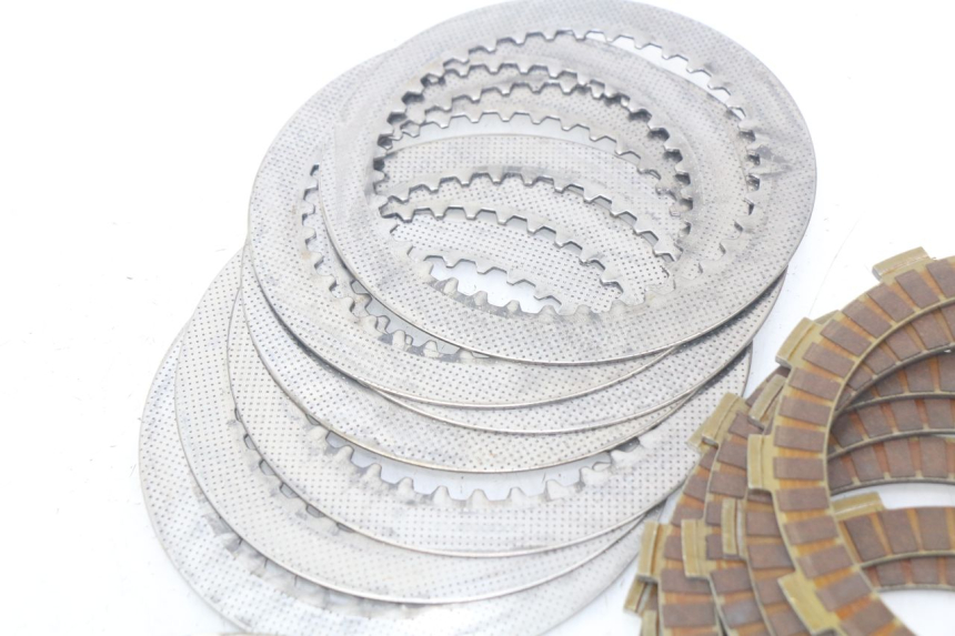 photo de EMBRAGUE SUZUKI XF FREEWIND 650 (1997 - 2003) - Características distintivas