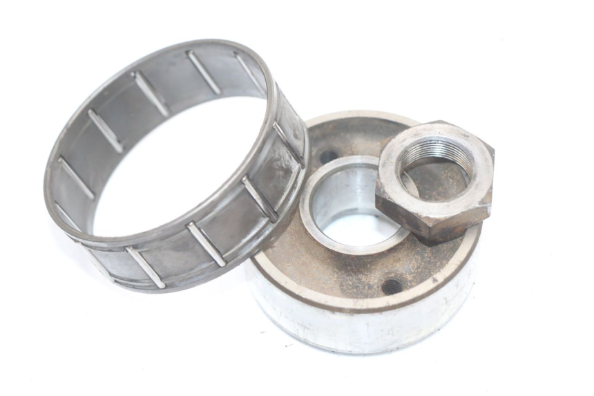 photo de EMBRAGUE YAMAHA XJ F 900 (1983 - 1994) - Enfoque en la estructura