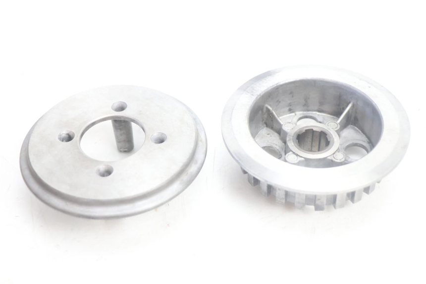 photo de EMBRAGUE SMC XROAD 150 - Detalles de los puntos de fijación
