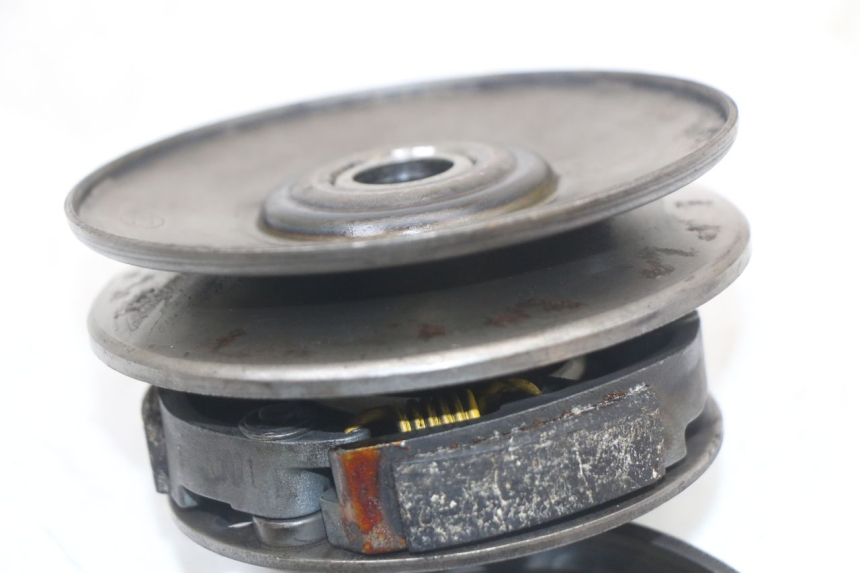 photo de EMBRAGUE YAMAHA BW'S NG NEXT GENERATION 50 (1996 - 2003) - Detalles de los puntos de fijación