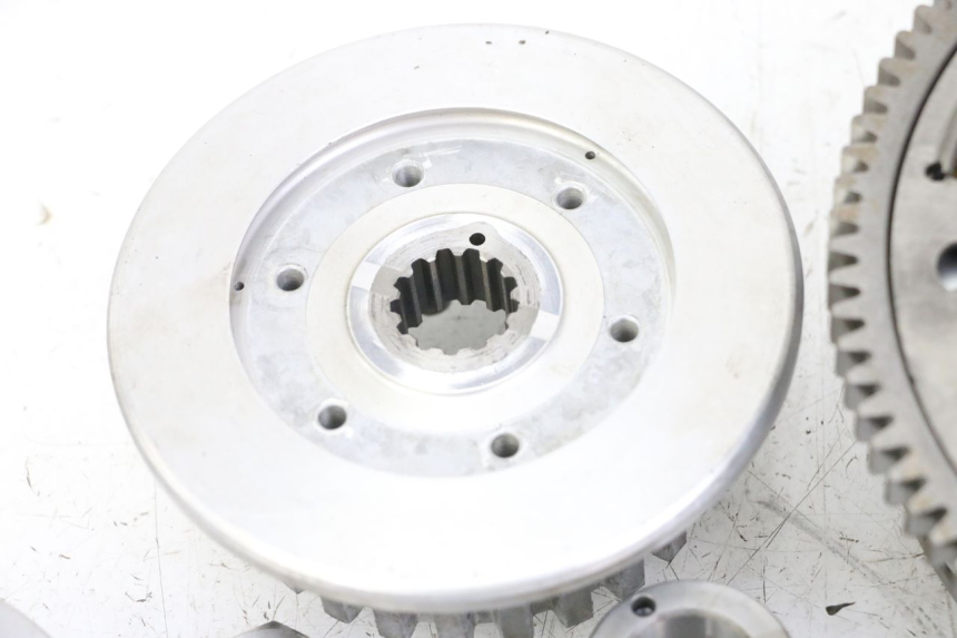 photo de EMBRAGUE YAMAHA FZ6 FAZER S2 600 (2007 - 2011) - Inspección visual detallada