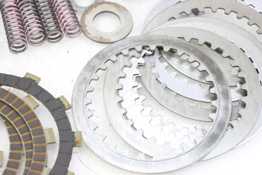 photo de EMBRAGUE YAMAHA FZ6 FAZER S2 600 (2007 - 2011) - Perfil de la pieza de repuesto